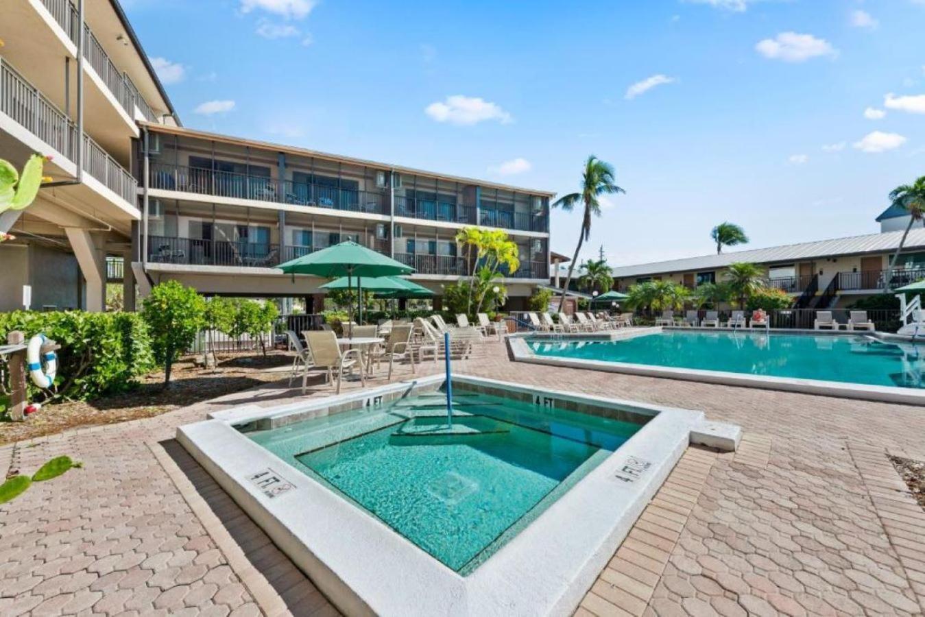 Caribbean Beach Club Fort Myers Beach Εξωτερικό φωτογραφία